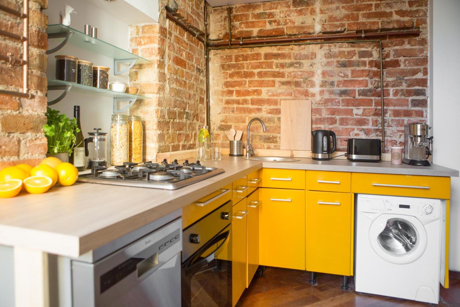 Apartamento Oomph Vintage 2Br Gem Steps From Politechnika Varsovia Exterior foto